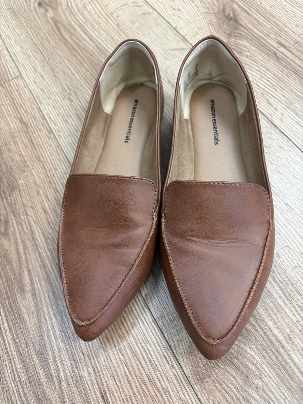 Amazon Essentials Cognac Pointed-Toe Slip-On Flats